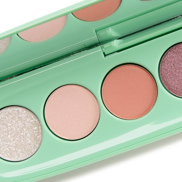 Marc Jacobs Eye-Conic Palette Cherry Edition - Picture 3 of 16